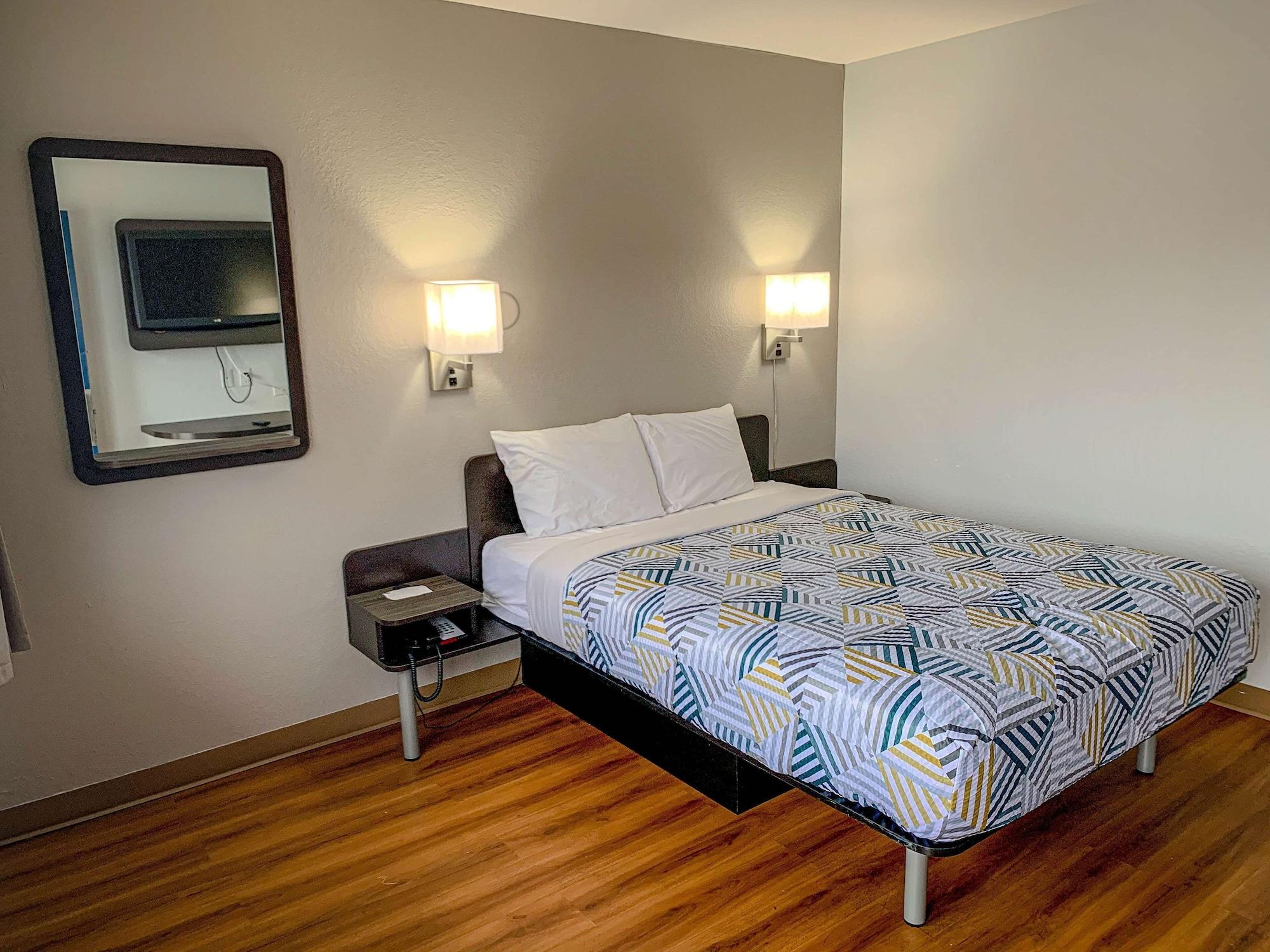 6-dayton, Oh Hotel